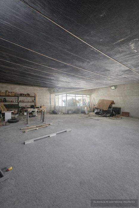 Двуетажен склад за продажба | 304 кв.м. | Товаро-разтоварна зона