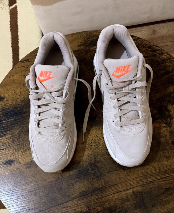 Обувки Nike Air Max Command PRM