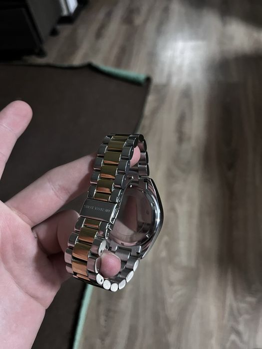 Часы Michael Kors