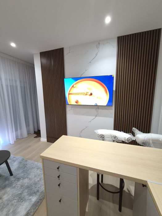Dau in chirie apartament nou zona centrala