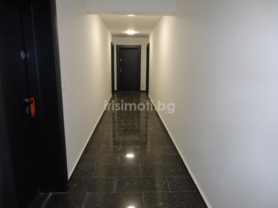 Продава се Двустаен апартамент в София, Малинова долина - 66 кв.м за 1275 €/кв.м - Снимка #11