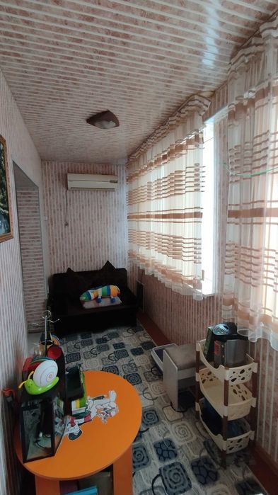 Продается квартира 2х комнатная в 10м-р