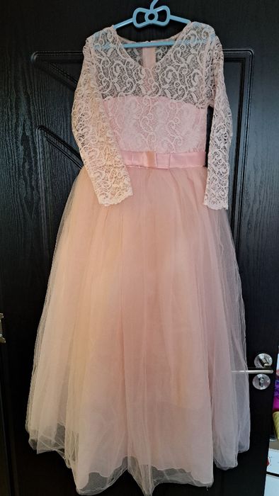 Разкошна детска рокля