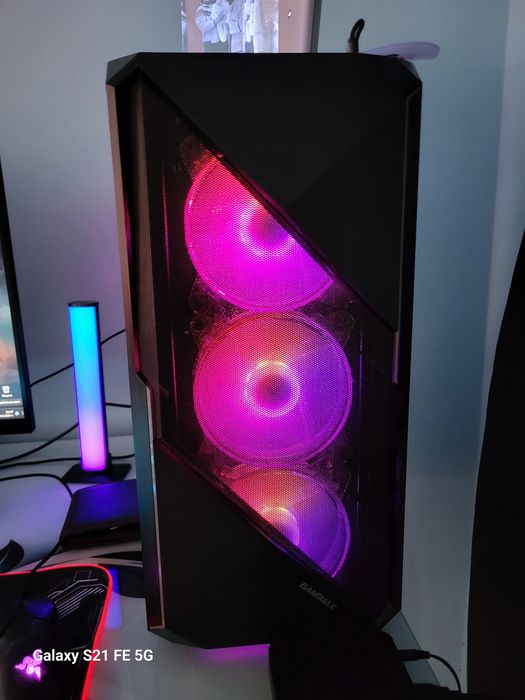 Геймърски компютър