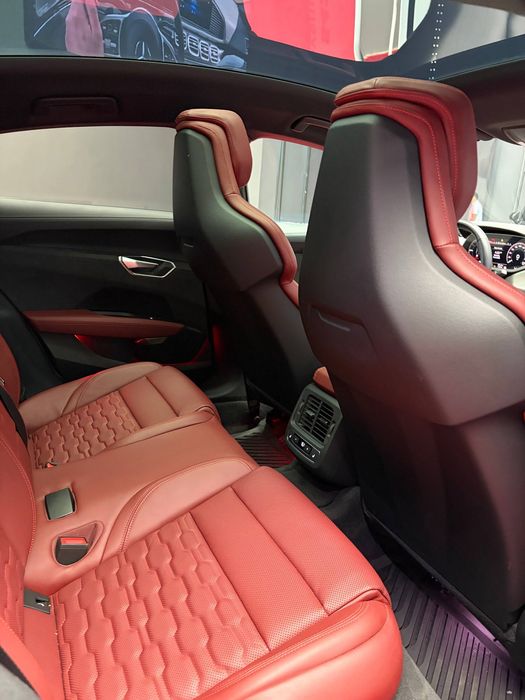 Продается Электромобиль Audi E-tron GT
