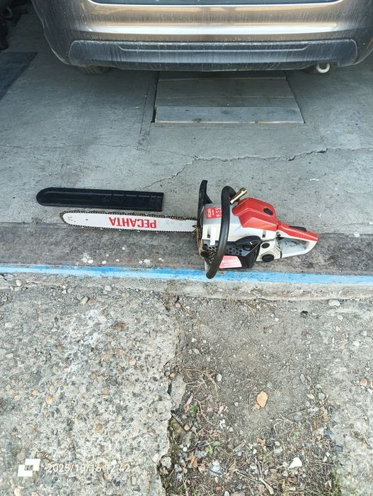 Продам бензо пила Ресанта 5220