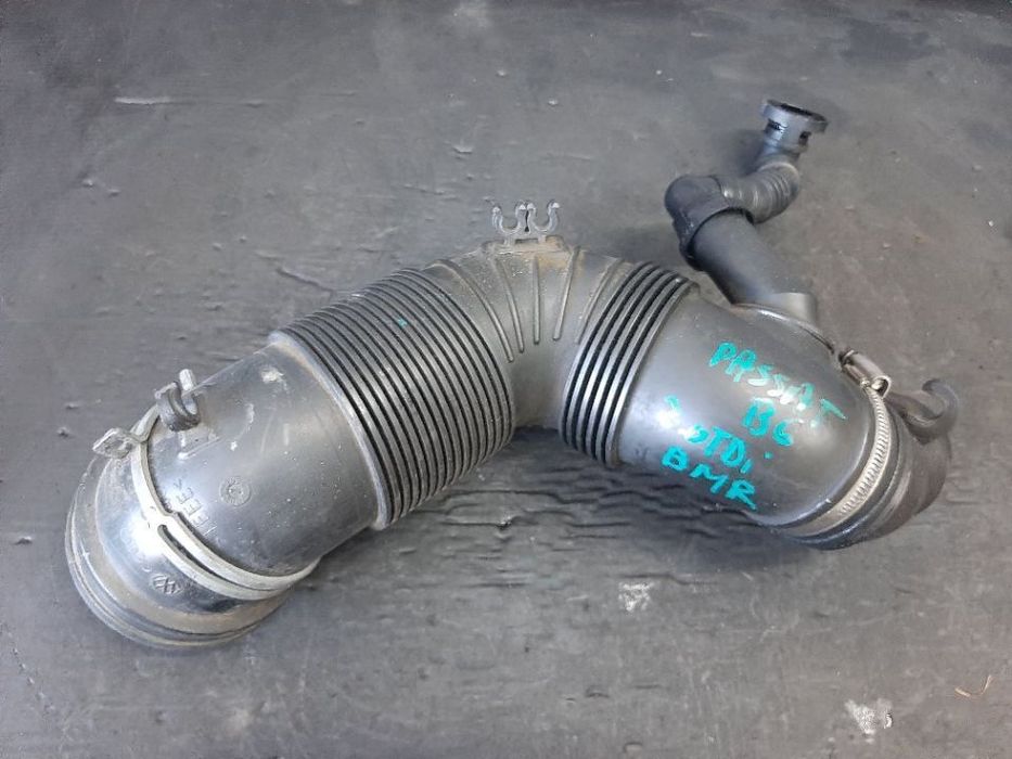 tubulatura admisie 2.0 tdi audi a3 8p  vw passat b6 touran 1t2  golf 5 3c0129654p