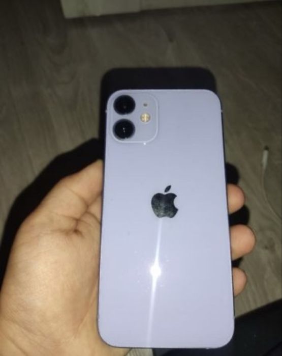 Продам  обмен айфон 11