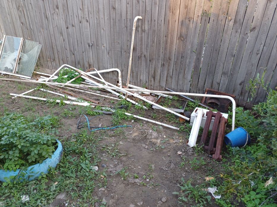 Трубы 32 и 25 толстостенные со сгонами бу