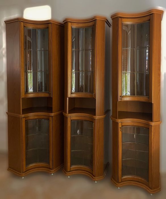 Vitrine cristal nuc – set modular (2 turnuri + colțar)