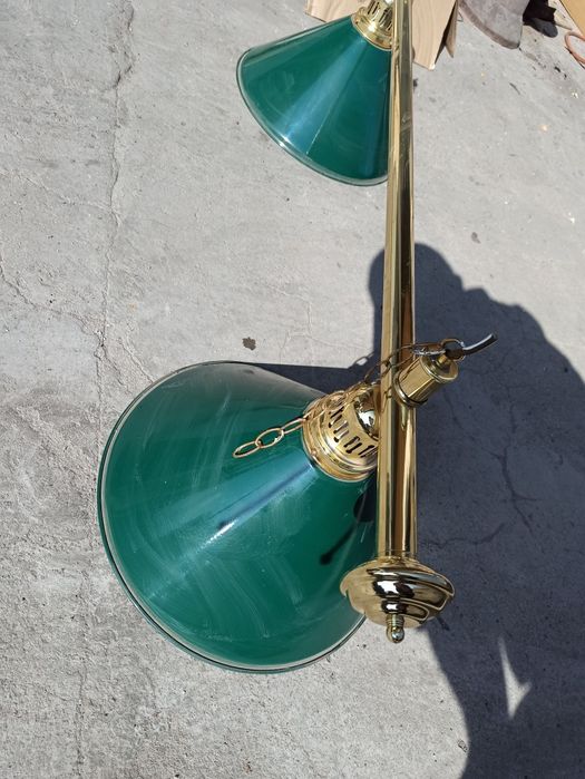 Лампа за билярдна маса