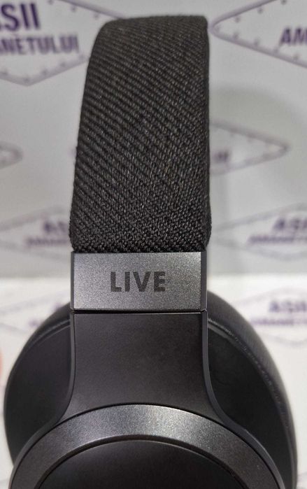 Asii Amanetului - Casti Audio Over Ear JBL Live 770NC