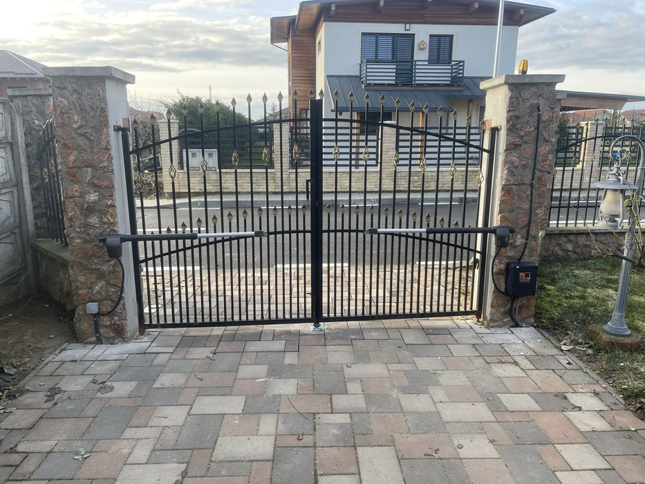 Automatizări porti ,usi garaj ,sisteme video/alarmă