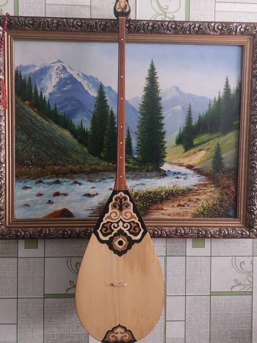 Домбыра  с отличным звучанием