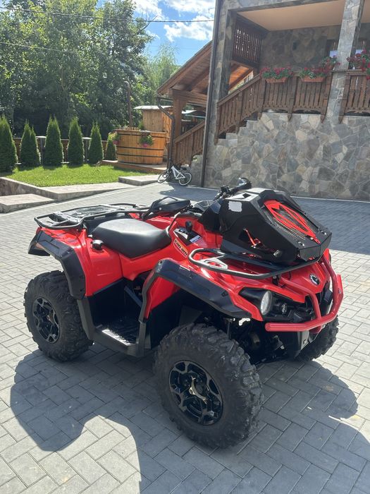 Can Am Outlander 4x4  atv quad