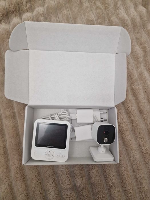 Baby monitor digital si camera audio-video