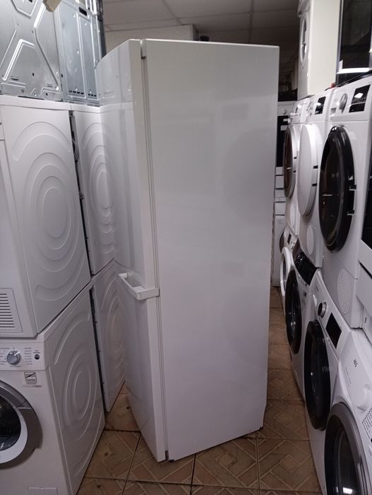 Голям хладилник охладител Миеле Miele А+++ Made in Germany 2г.Гаранция