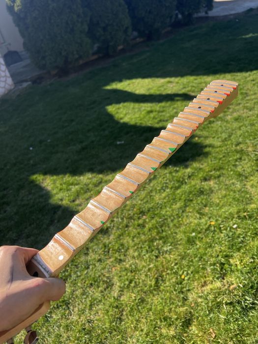 Squier Affinity ( custom modded )