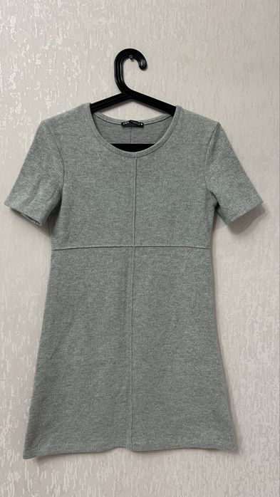 Платье Zara, теплое, размер S