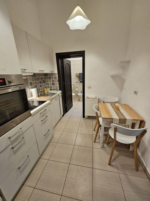 Inchiriez apartament 2 camere Splaiul Titulescu