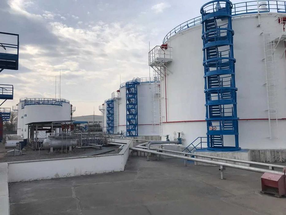 Нефтебаза в Алматы