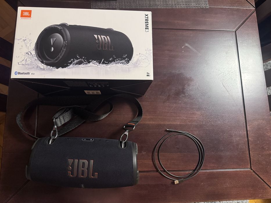 JBL Xtreme 3 bluetooth в добро състояние ( без гаранция )