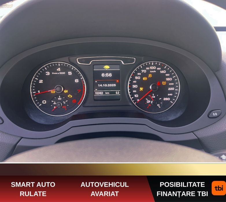 Audi Q3  avariat