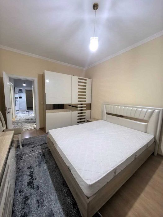 Квартира Метро Берунида ижарага берилади