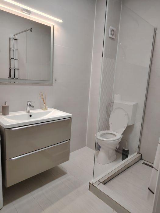 Ap zona Tomis Nord Constanta în regim hotelier 2 cam decomandat