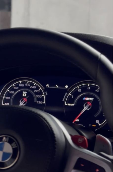 Bmw G30 табло M5 F90