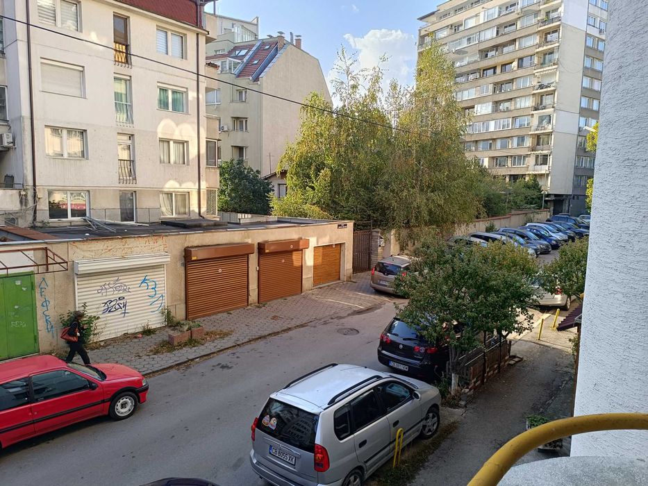 Дава се под наем Тристаен апартамент в София, Стрелбище - 102 кв.м за 650 € - Снимка #19