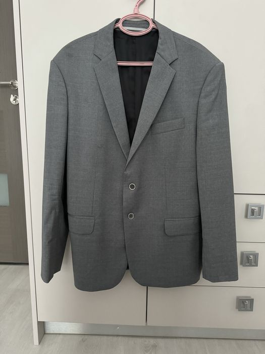 Costum de ocazie