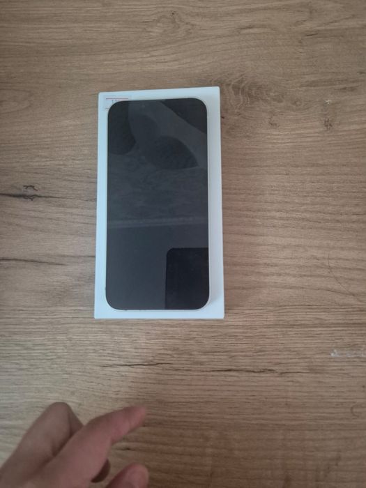 iPhone 13 сатылады
