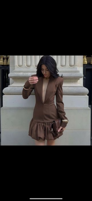 Платье вечерние новый !!