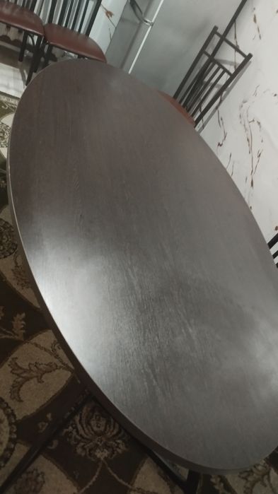 Продается Стол обеденный