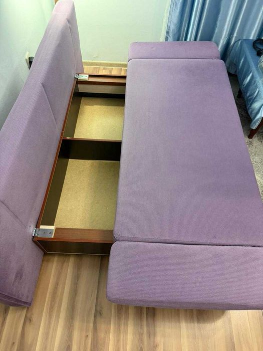 Продам диван в отличном состоянии