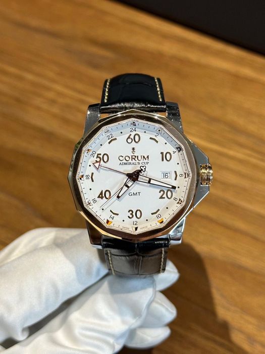 Продам часы Corum Admiral’s Cup GMT 44