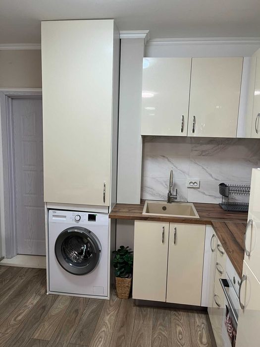 Дава се под наем Едностаен апартамент в София, Център - 30 кв.м за 408 € - Снимка #9