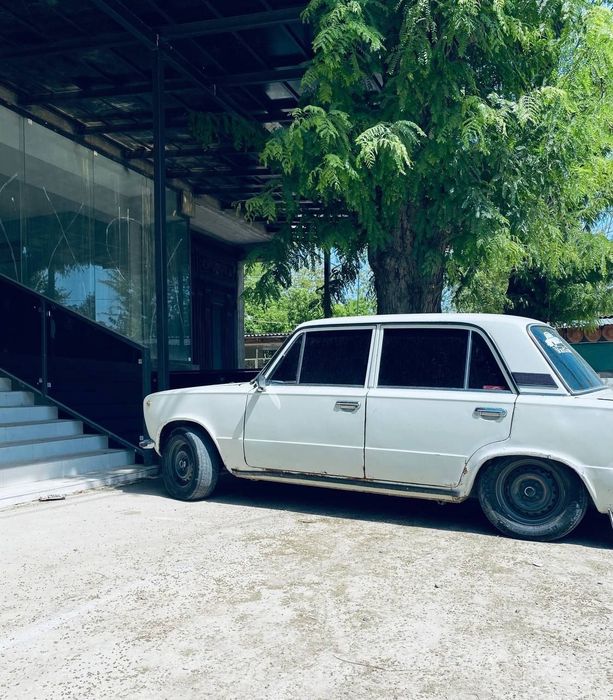 Moshin Vaz 21013