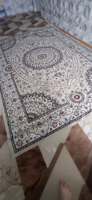 Продам палас б/у
