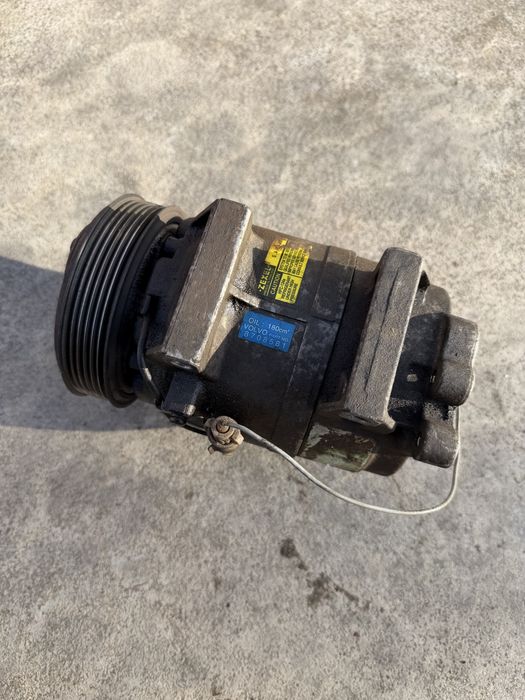 Климатичен компресор Volvo XC90