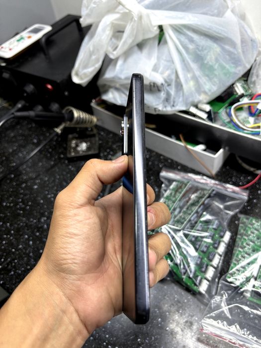 Redmi note 12 pro srochni sotilad