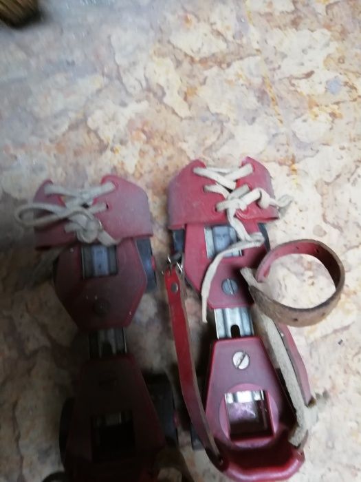 Стари ролкови кънки