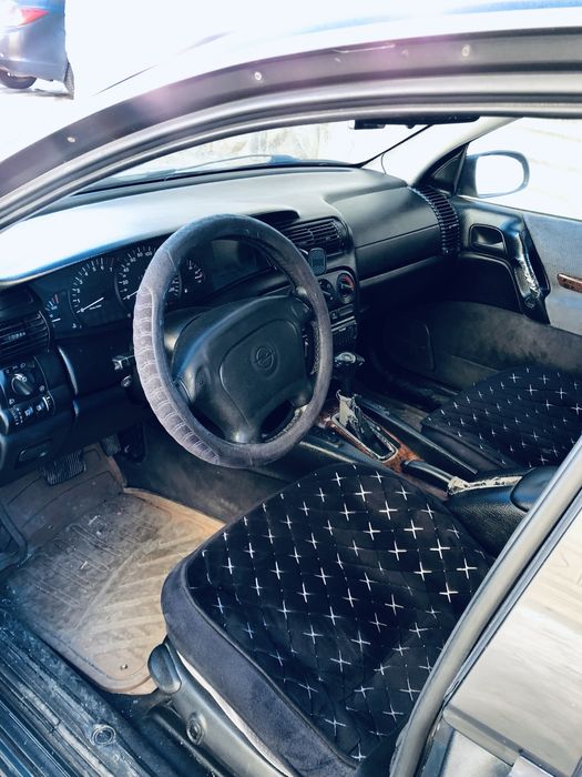 Продам машину срочно