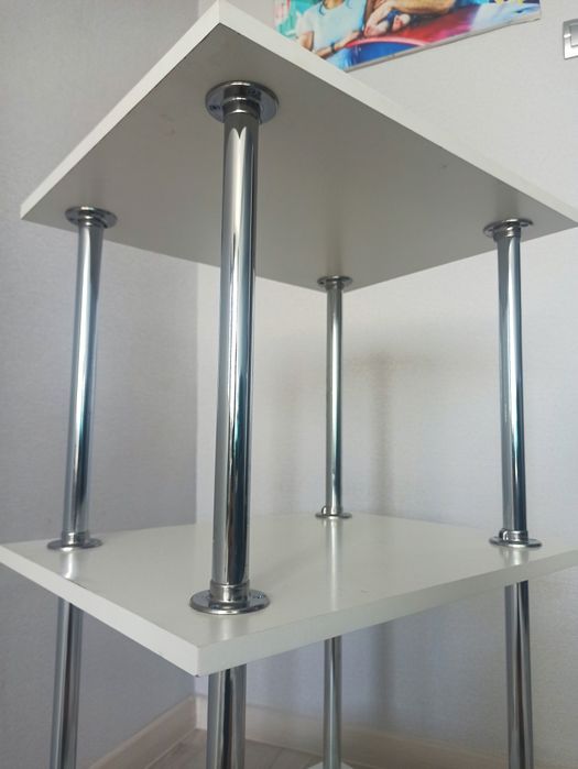 Помощник мастера косметика