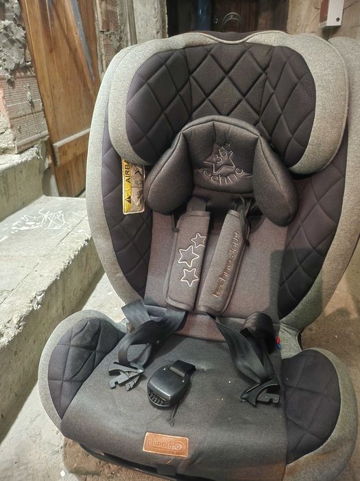 Столче за кола Chipolino Techno 360° с Isofix