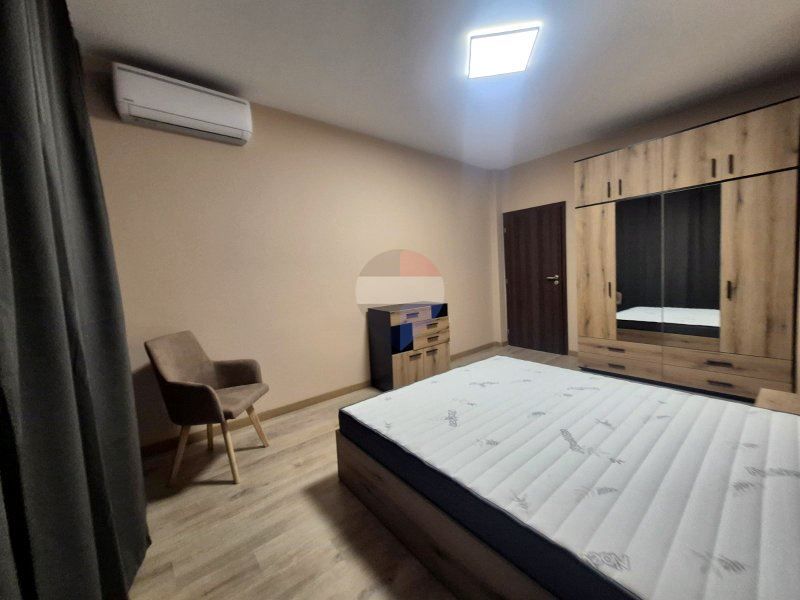 Дава се под наем Тристаен апартамент в Варна, Общината - 78 кв.м за 850 € - Снимка #10