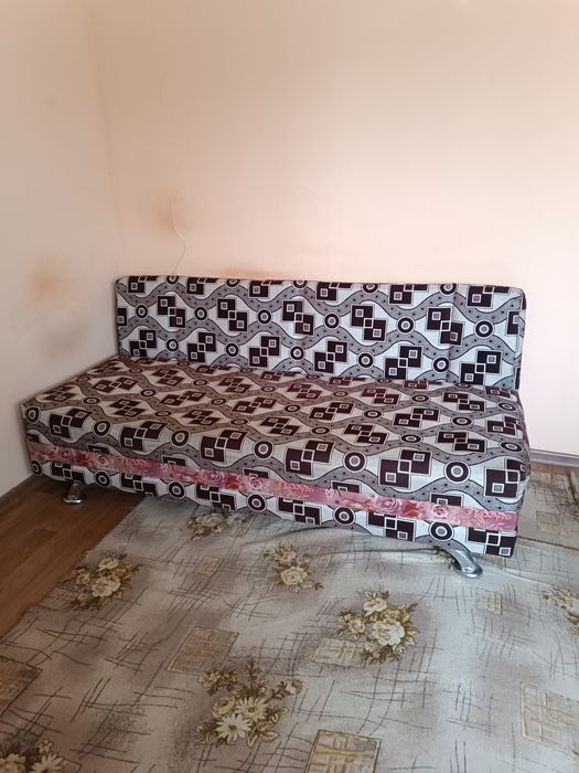 Продам диван тахту