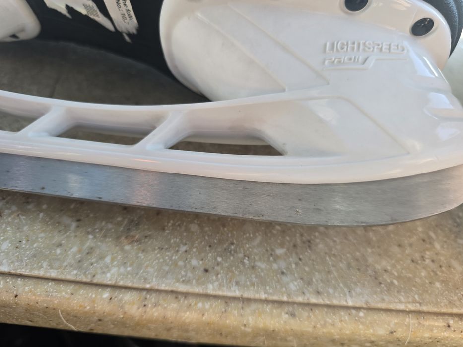 Конки Bauer 41размер