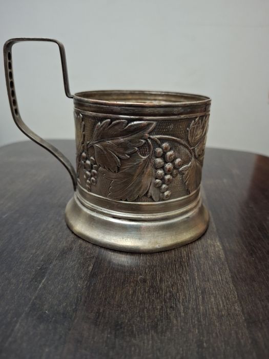 Подстаканник мельхиоровый